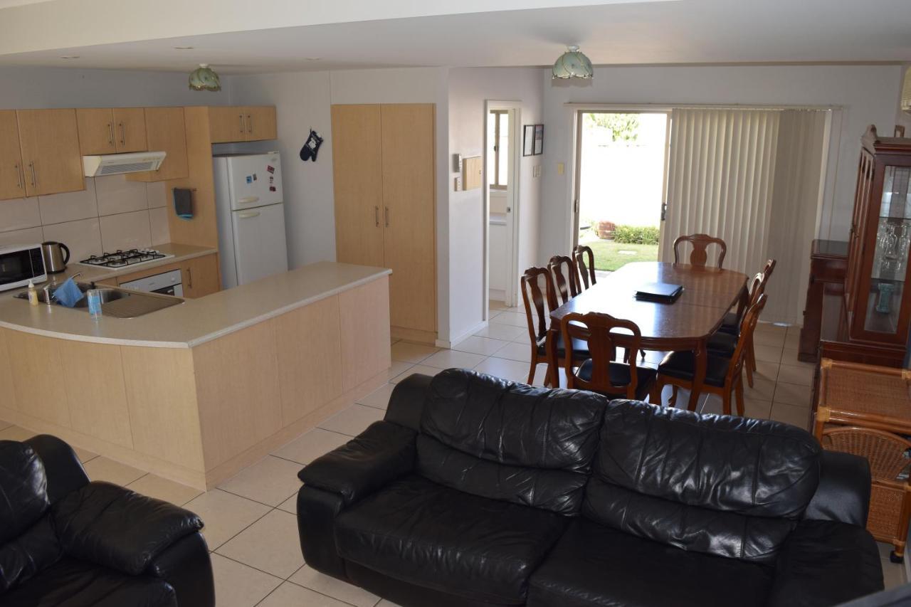 Christies Seahorse Holiday Townhouses Port Noarlunga Εξωτερικό φωτογραφία