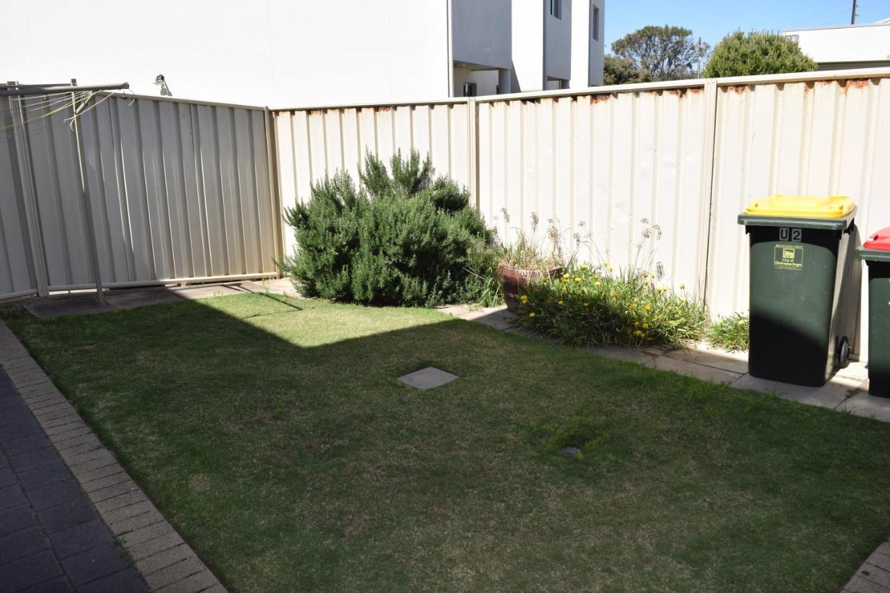 Christies Seahorse Holiday Townhouses Port Noarlunga Εξωτερικό φωτογραφία